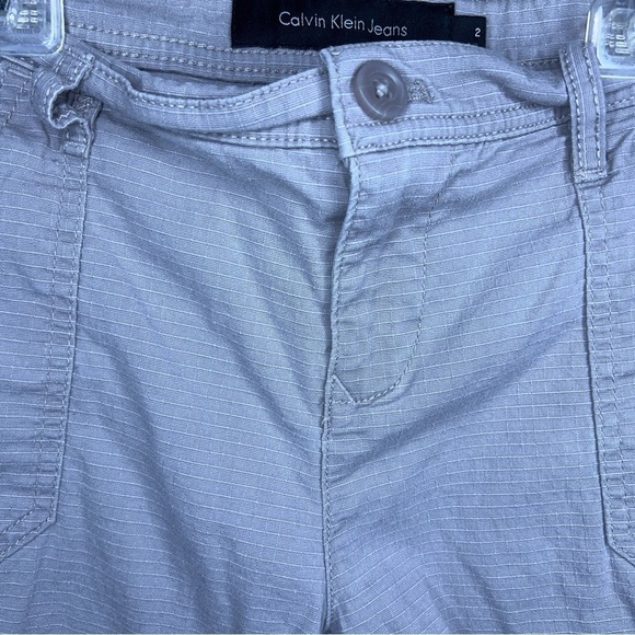 SIZE 2 CALVIN KLEIN GREIGE GREY BEIGE KHAKI SHORTS LIGHTWEIGHT - Picture 2 of 9